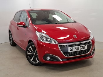 Used Peugeot 208 2019 for sale - 75645313: Photo