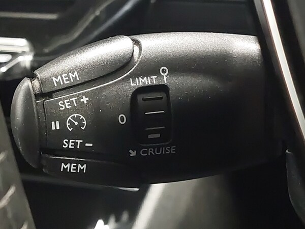Used Peugeot 2008 2022 for sale - 76343506: Photo 15