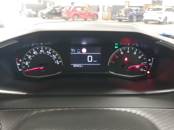 Used Peugeot 2008 2022 for sale - 76343506: Photo 19