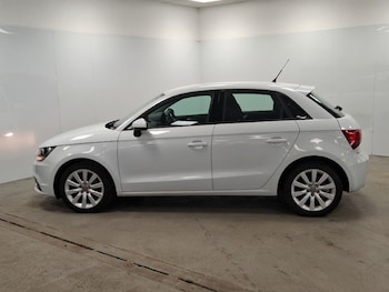Used Audi A1 2013 for sale - 79153525: Photo