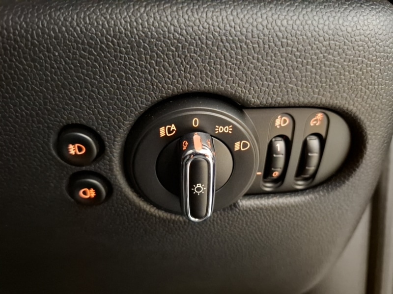 Used MINI Hatch 2019 for sale - 76213292: Photo 10