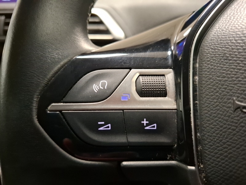 Used Peugeot 3008 2020 for sale - 77536743: Photo 14