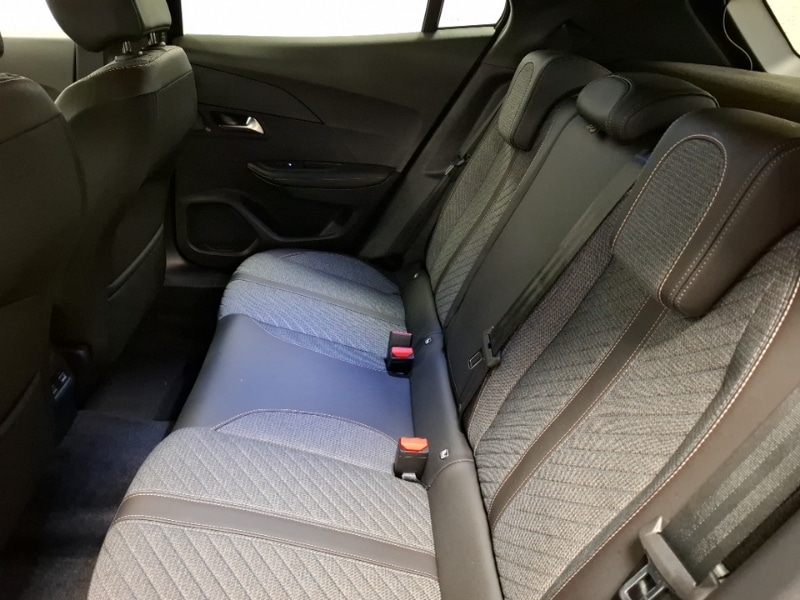 Used Peugeot 2008 2023 for sale - 78033457: Photo 6