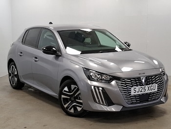 Peugeot - 208