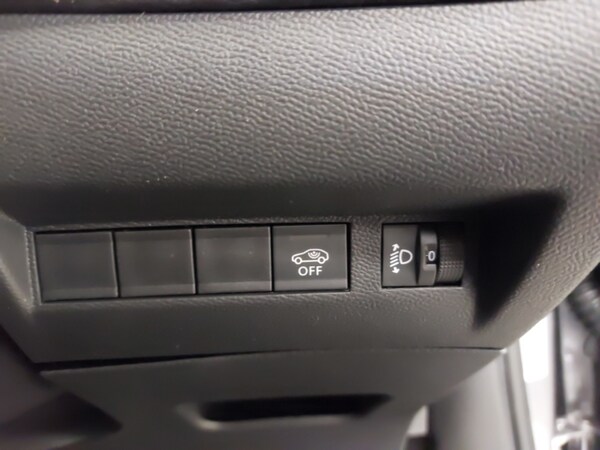 Used Peugeot 2008 2025 for sale - 74705968: Photo 10