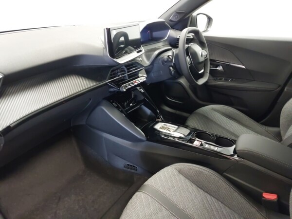 Used Peugeot 2008 2025 for sale - 74705968: Photo 5