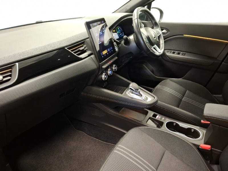 Used Renault Captur 2024 for sale - 76713682: Photo 5