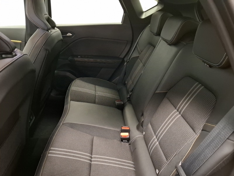 Used Renault Captur 2024 for sale - 76713682: Photo 6