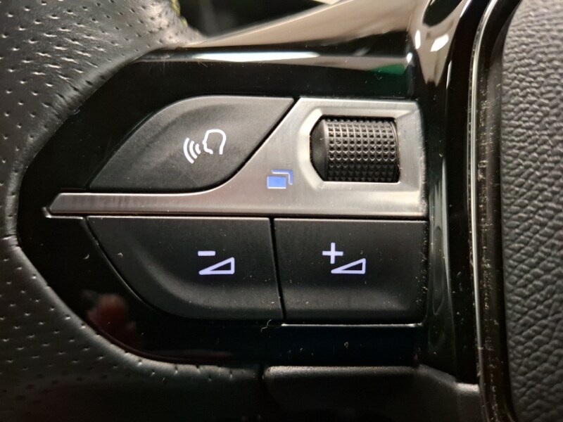 Used Peugeot 208 2021 for sale - 77964422: Photo 14