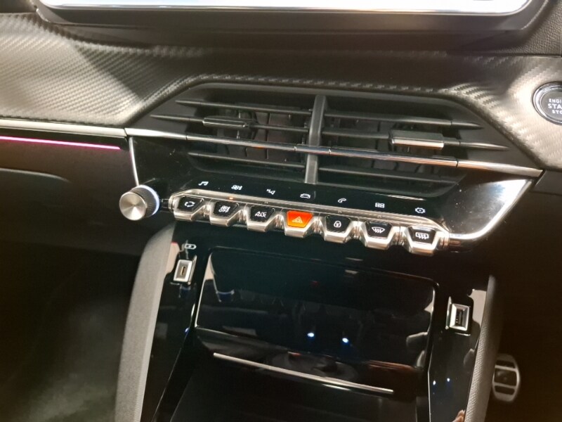 Used Peugeot 208 2021 for sale - 77964422: Photo 17