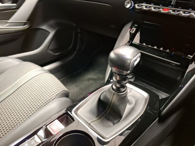 Used Peugeot 208 2021 for sale - 77964422: Photo 18