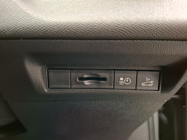 Used Peugeot 408 2025 for sale - 76195442: Photo 10