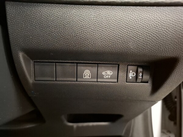Used Peugeot 208 2025 for sale - 76087300: Photo 10