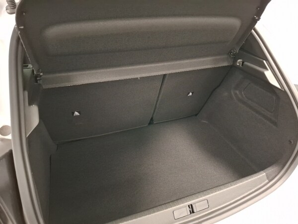 Used Peugeot 208 2025 for sale - 76087300: Photo 8