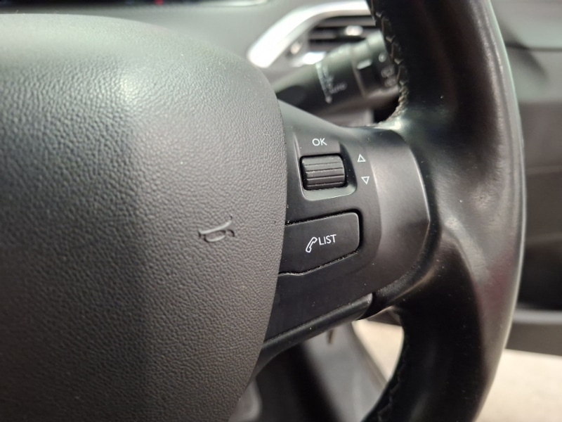 Used Peugeot 208 2019 for sale - 77823095: Photo 11