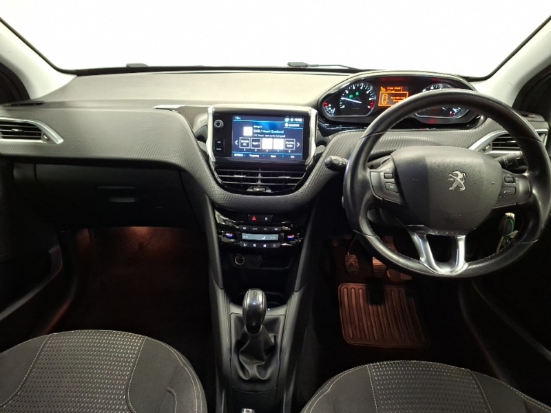 Used Peugeot 208 2019 for sale - 77823095: Photo 2