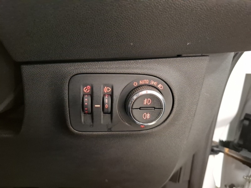 Used Vauxhall Corsa 2018 for sale - 77606077: Photo 10