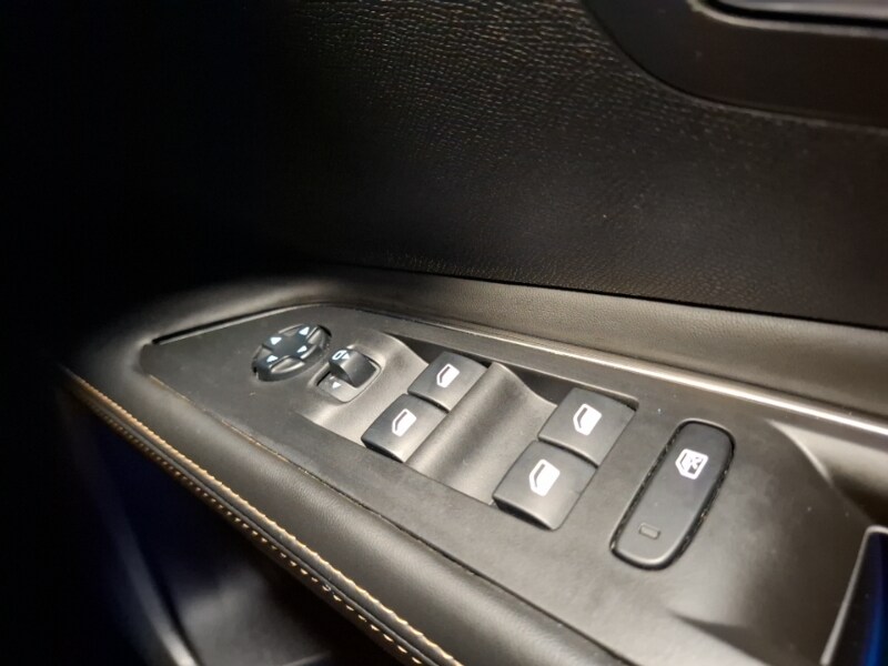 Used Peugeot 3008 2017 for sale - 77907912: Photo 12