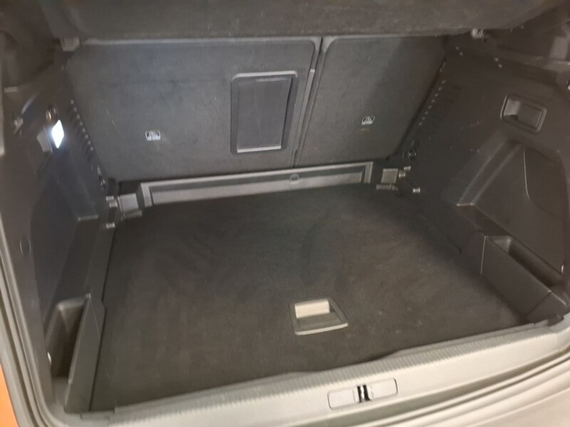 Used Peugeot 3008 2017 for sale - 77907912: Photo 8