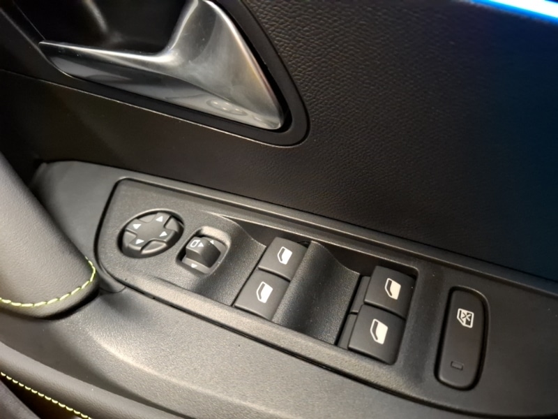 Used Peugeot 2008 2025 for sale - 76445017: Photo 12