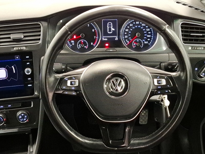 Used Volkswagen Golf 2018 for sale - 77795351: Photo 7