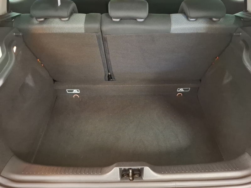 Used Renault Clio 2018 for sale - 76885514: Photo 8