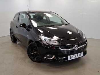 Vauxhall - Corsa