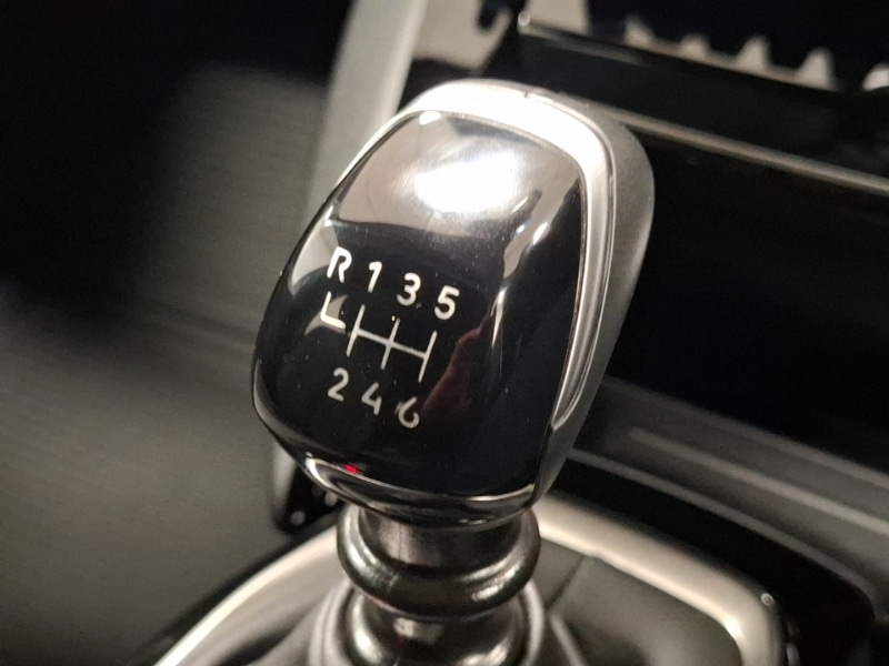 Used Peugeot 2008 2024 for sale - 76749249: Photo 15