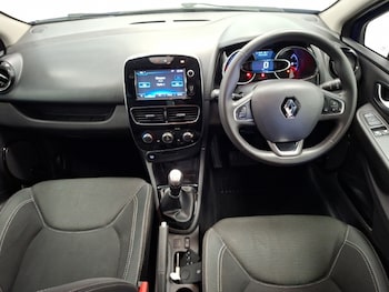 Used Renault Clio 2018 for sale - 79573612: Photo