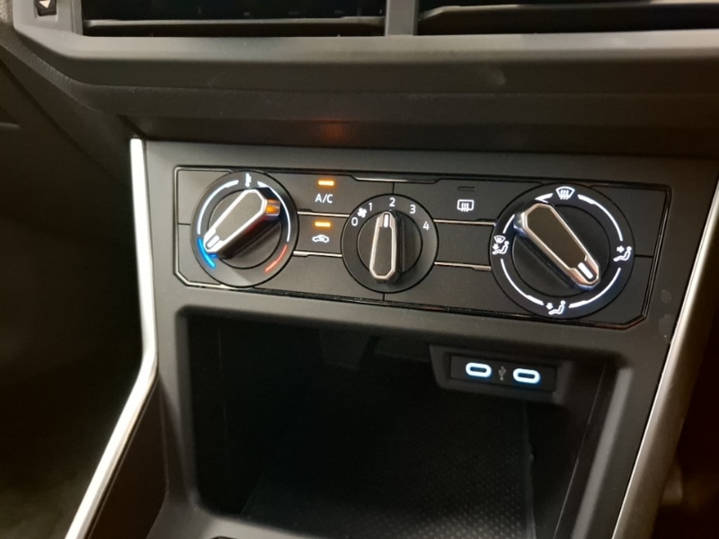 Used Volkswagen Polo 2023 for sale - 76471800: Photo 17