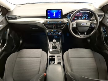 Used Ford Focus 2018 for sale - 78816395: Photo