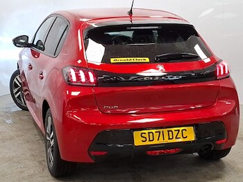 Used Peugeot 208 2021 for sale - 79361104: Photo
