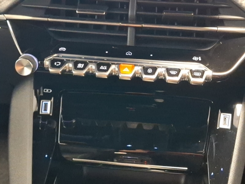 Used Peugeot 2008 2024 for sale - 76785708: Photo 13