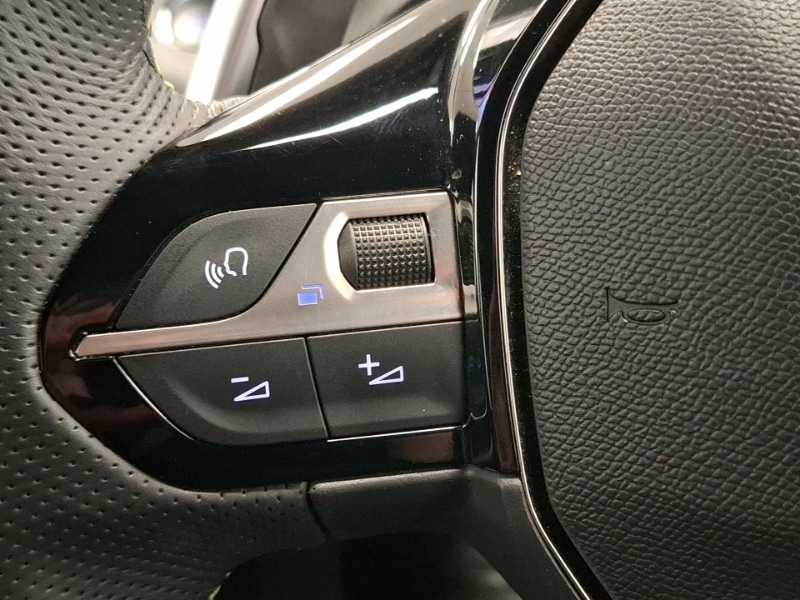 Used Peugeot 2008 2024 for sale - 76785708: Photo 17