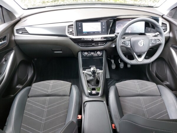 Used Vauxhall Grandland 2024 for sale - 76331934: Photo 2