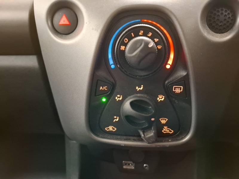 Used Toyota AYGO 2021 for sale - 78071343: Photo 17