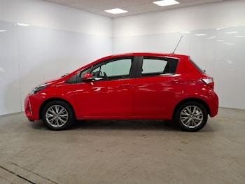 Used Toyota Yaris 2017 for sale - 75476557: Photo
