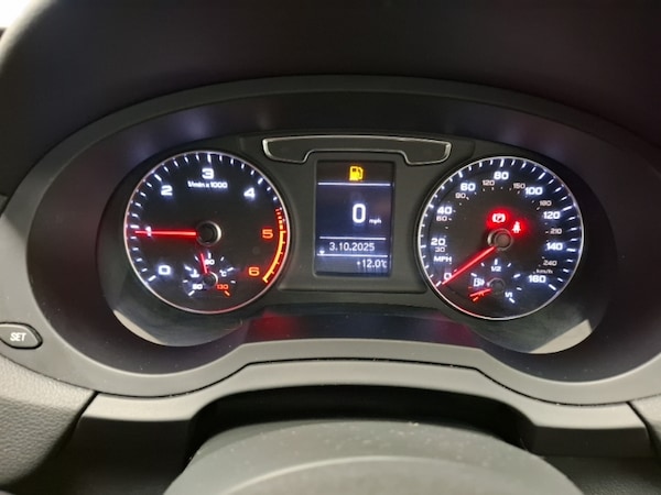 Used Audi Q3 2017 for sale - 76165908: Photo 19