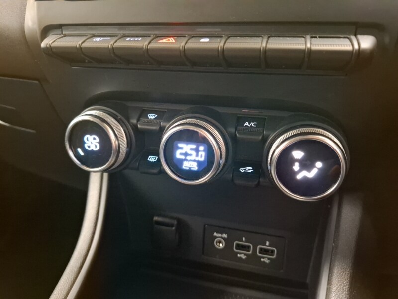 Used Renault Captur 2022 for sale - 77366538: Photo 17