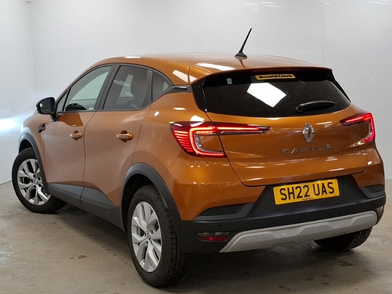 Used Renault Captur 2022 for sale - 77366538: Photo 3