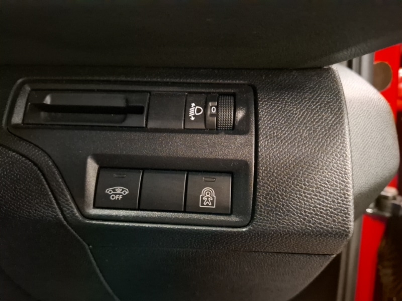 Used Peugeot 3008 2017 for sale - 76687638: Photo 10