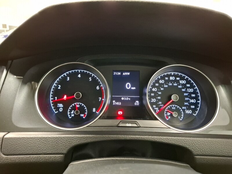 Used Volkswagen Golf 2018 for sale - 77606083: Photo 19