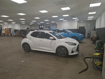 Used Toyota Yaris 2023 for sale - 79642385: Photo