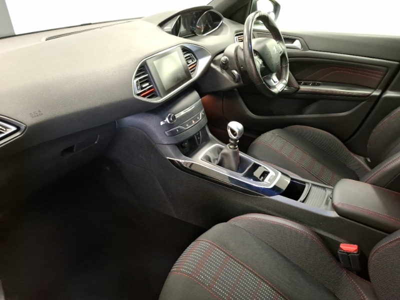 Used Peugeot 308 2017 for sale - 77751309: Photo 5