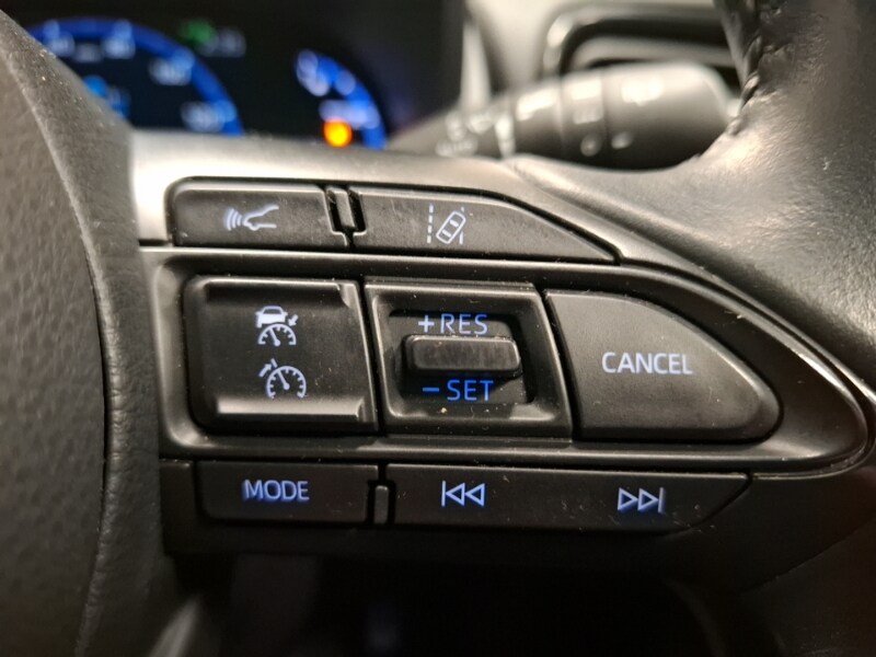 Used Toyota Yaris Cross 2022 for sale - 76566937: Photo 13