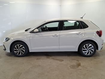 Used Volkswagen Polo 2024 for sale - 79642394: Photo