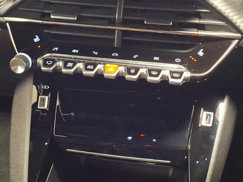 Used Peugeot 2008 2021 for sale - 77209483: Photo 14