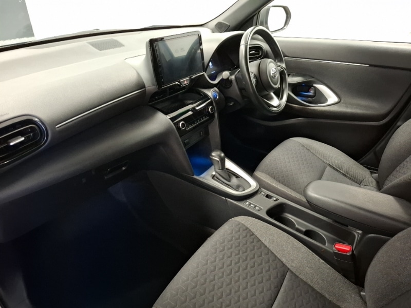 Used Toyota Yaris Cross 2022 for sale - 76860573: Photo 5