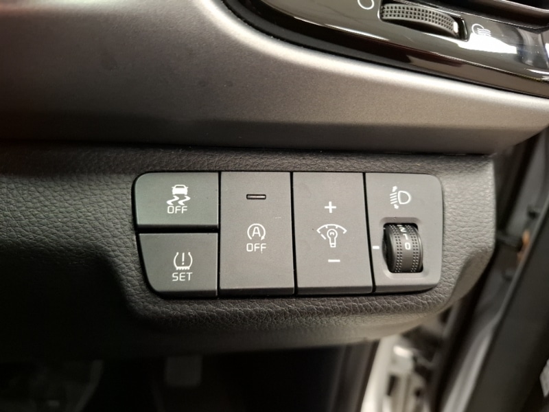 Used Kia Rio 2023 for sale - 77767399: Photo 10