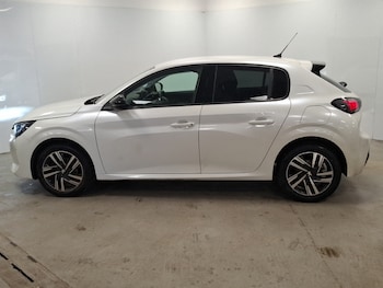 Used Peugeot 208 2022 for sale - 79087206: Photo